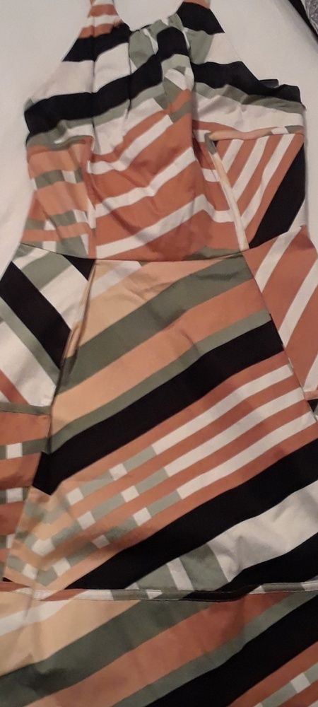 Jessica Simpson dress size 8 lightly worn - Picture 2 of 3